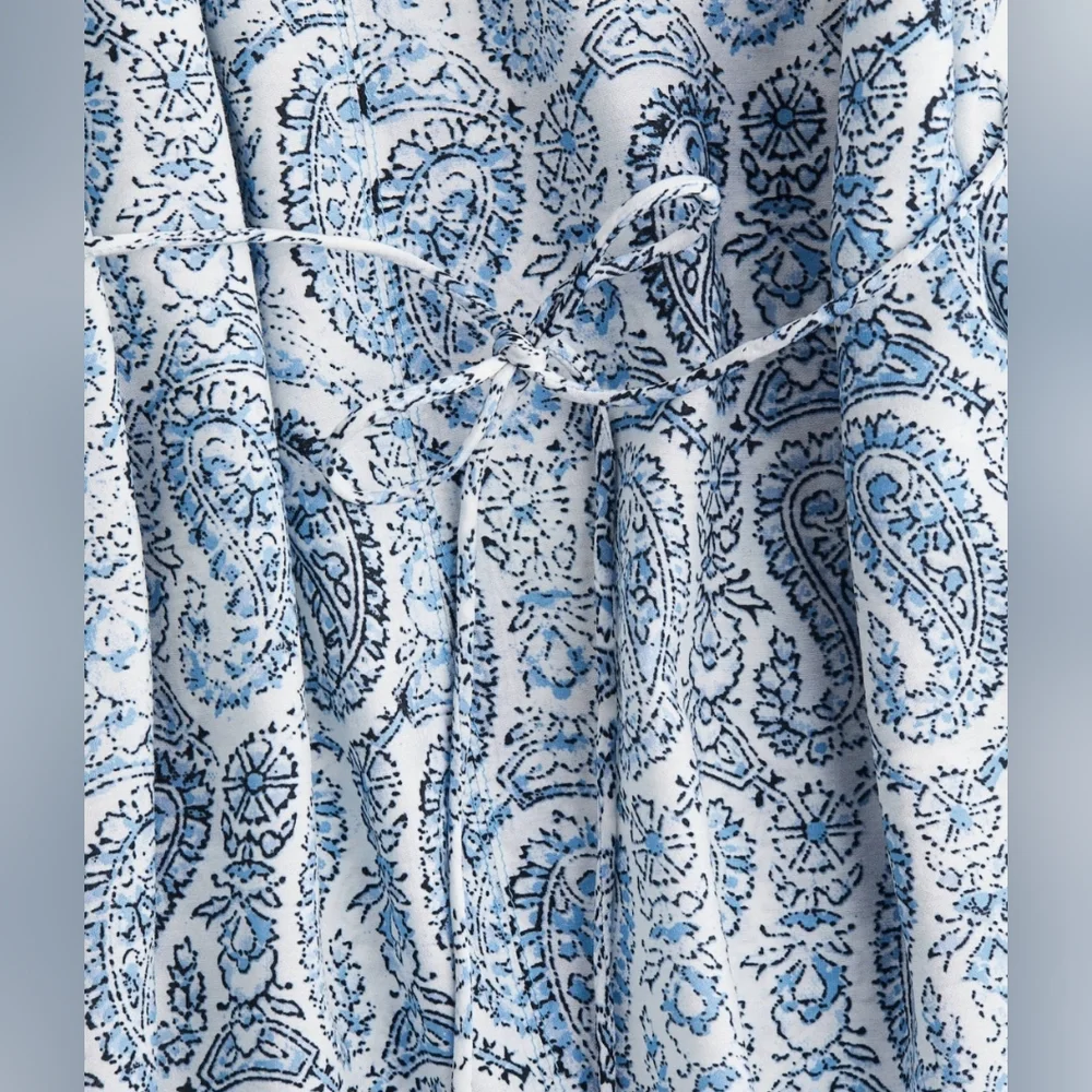 Dress - Picture 4 of 8